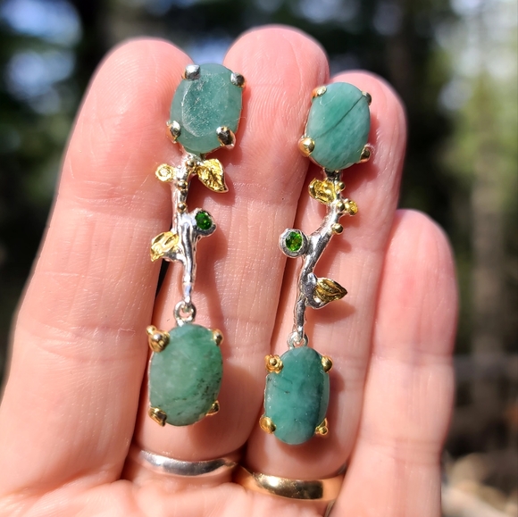 Emerald & Peridot floral sterling &gold vine like earrings - Picture 5 of 7